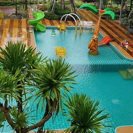Mana-An Lake Hill Resort มานาอันเลคฮิลล์รีสอร์ต Chiang Mai Buitenkant foto