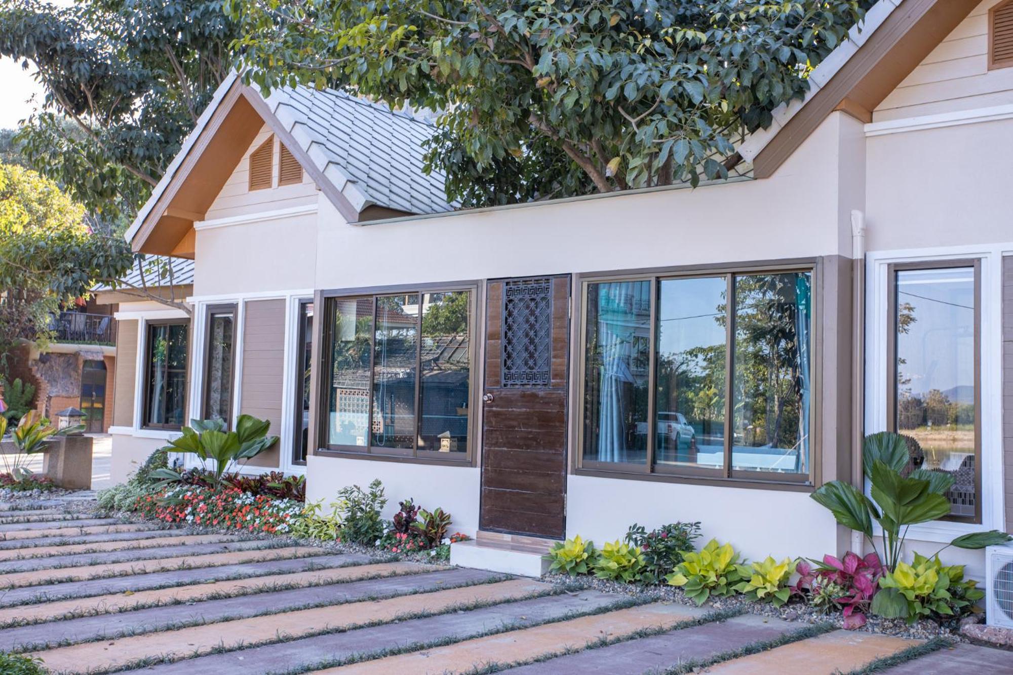 Mana-An Lake Hill Resort มานาอันเลคฮิลล์รีสอร์ต Chiang Mai Buitenkant foto