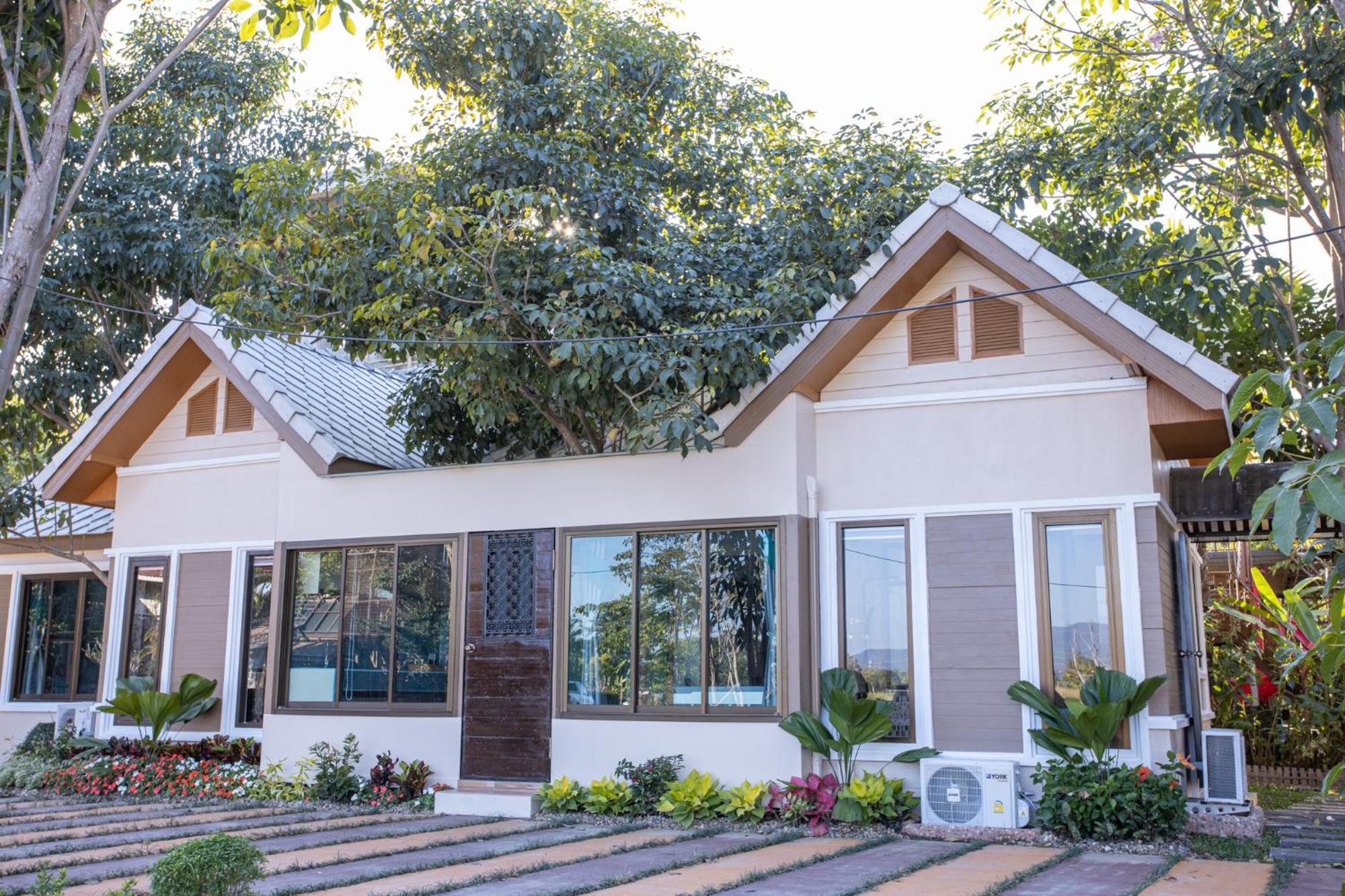 Mana-An Lake Hill Resort มานาอันเลคฮิลล์รีสอร์ต Chiang Mai Buitenkant foto