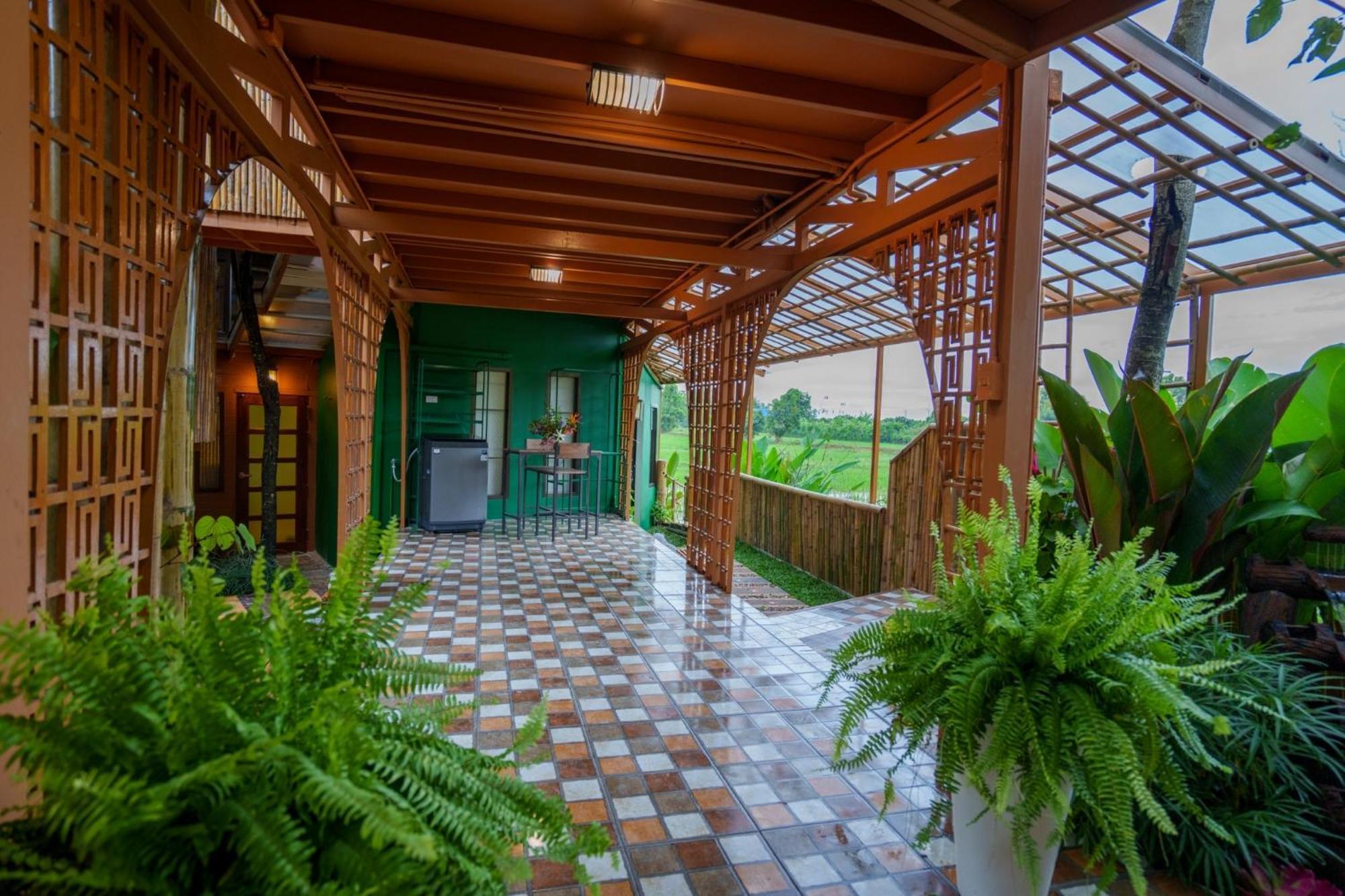 Mana-An Lake Hill Resort มานาอันเลคฮิลล์รีสอร์ต Chiang Mai Buitenkant foto
